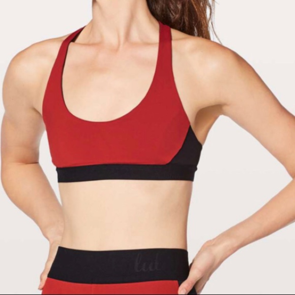 LULULEMON BOX IT OUT BRA SIZE 6